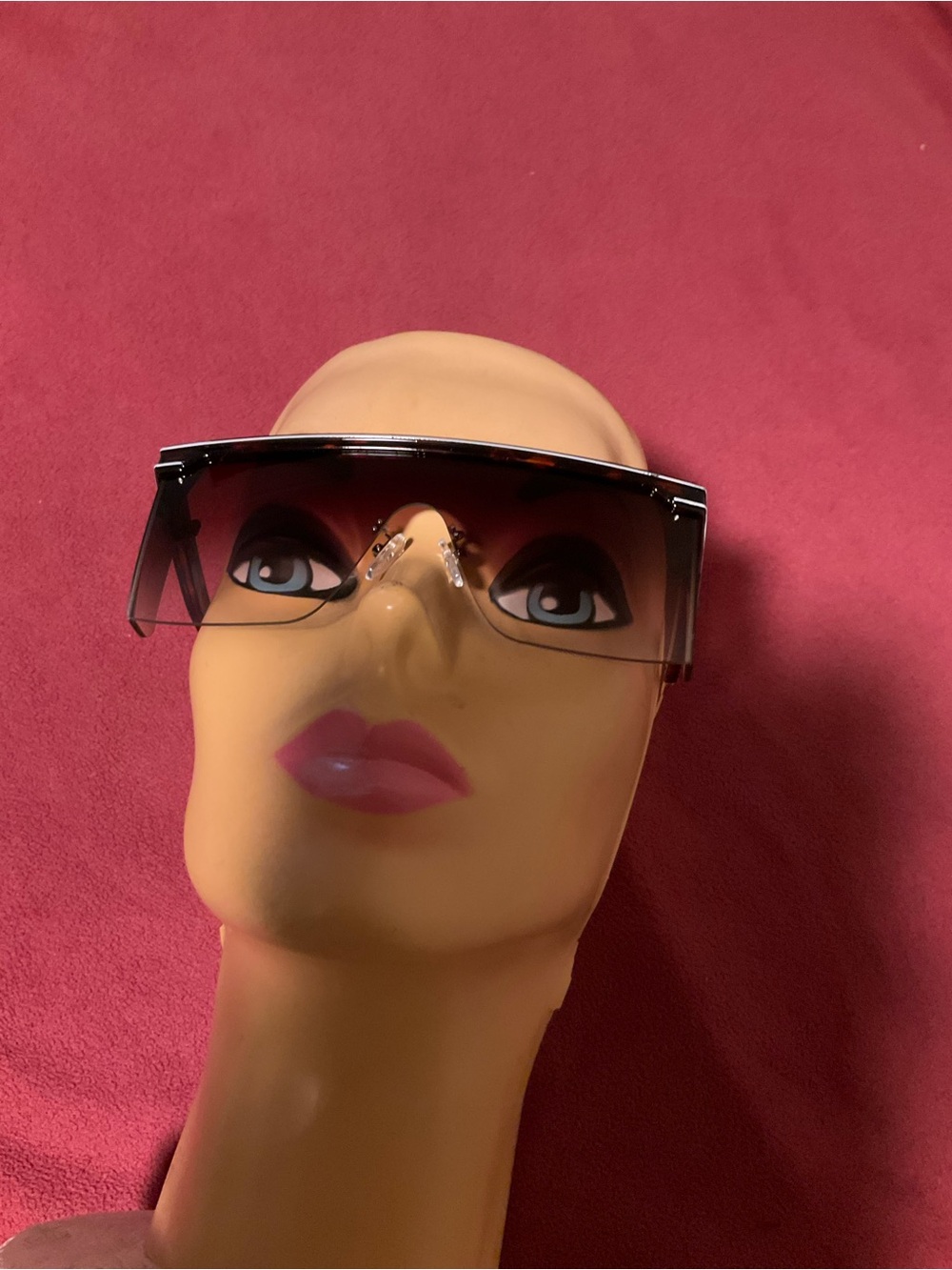 Designer-Style Oversized Shield Sunglasses in Brown